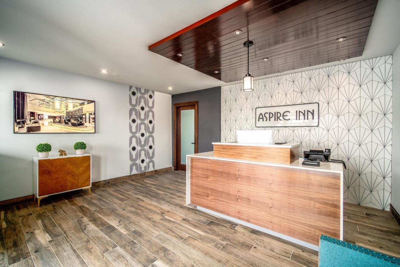 Aspire Inn Studios & Spas Bellflower Buitenkant foto
