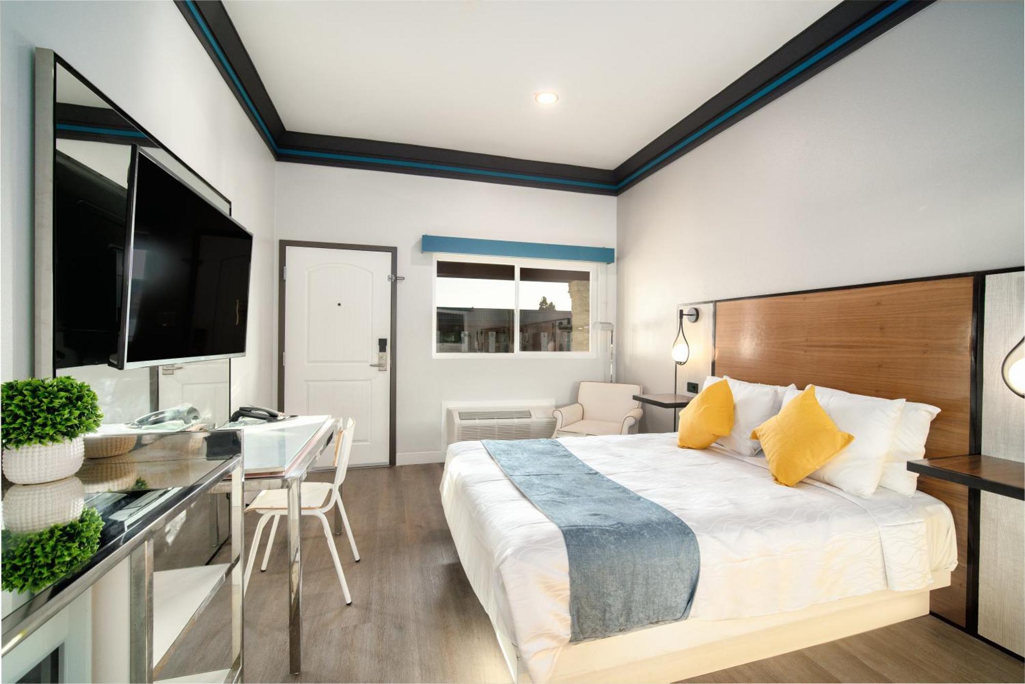Aspire Inn Studios & Spas Bellflower Buitenkant foto